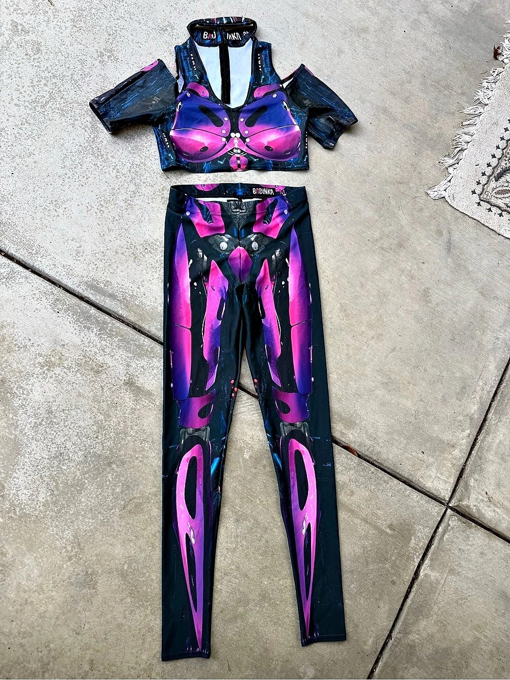 Badinka Cyberware Android Magenta Costume Crop Top & Pants Set Size Medium - Picture 3 of 5